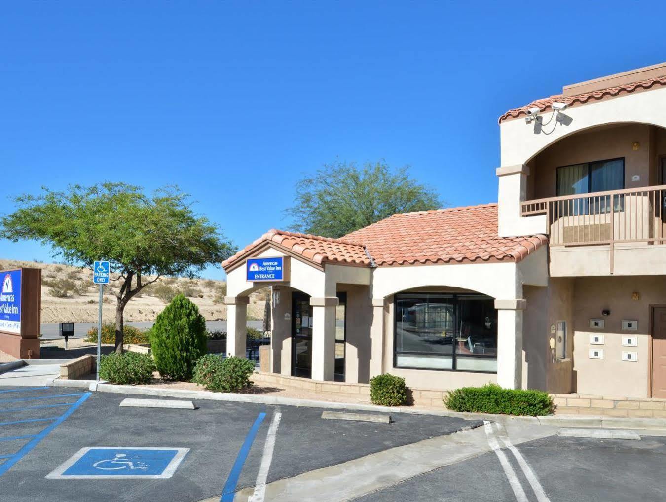 Starlight Inn & Suites Motel 29 Palms Joshua Tree National Park Twentynine Palms Dış mekan fotoğraf